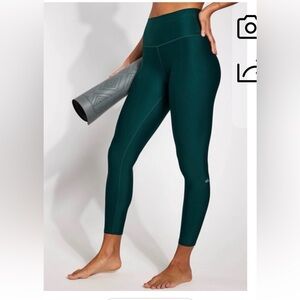 ALO Yoga Airlift 7/8 High-Rise Leggings, Size M
